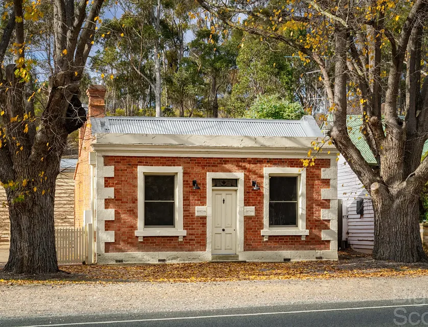 282 Pyrenees Highway, Chewton, Bendigo, 4 Bedrooms, 2 Bathrooms, House