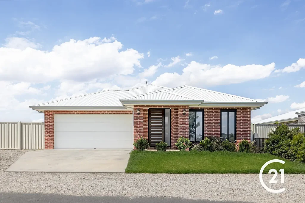 14 Black Swan Boulevard, Moama, NSW 2731