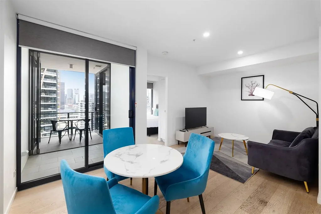 South Brisbane 1 Bedroom "Affordable and Modern Apartment for Sale in South Brisbane!"