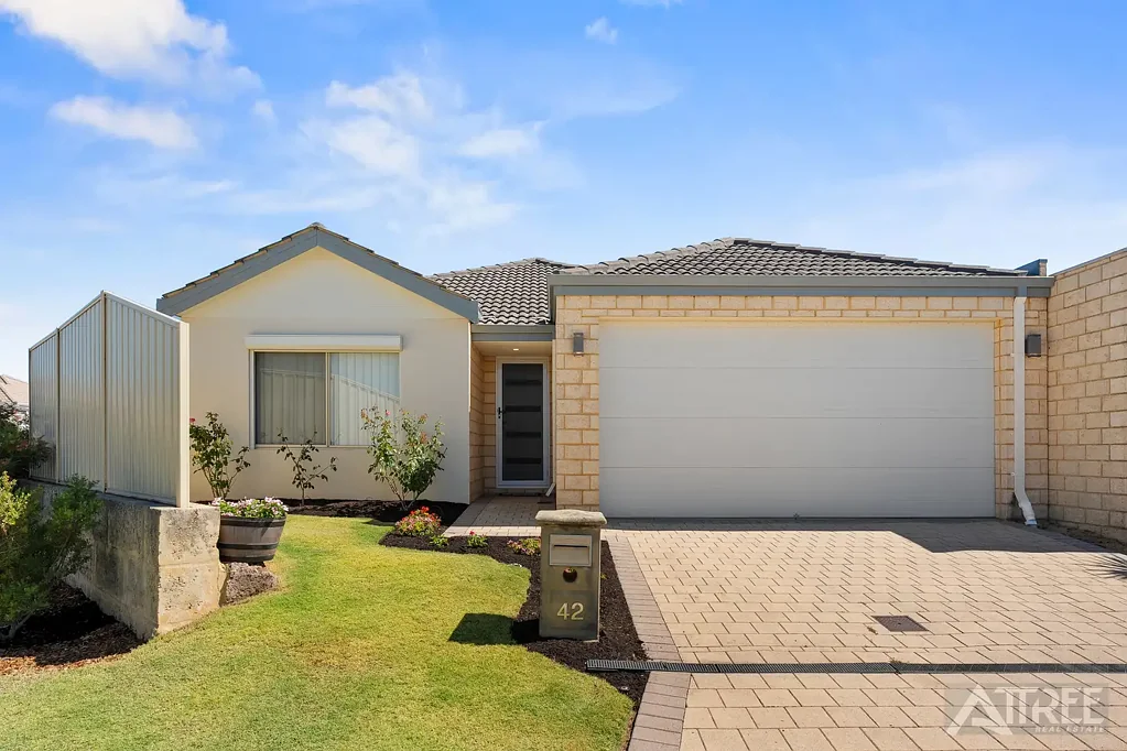 42 Peppermint Gardens, Aubin Grove, WA 6164