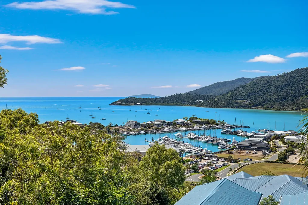 335/9A Hermitage Drive, Airlie Beach, QLD 4802