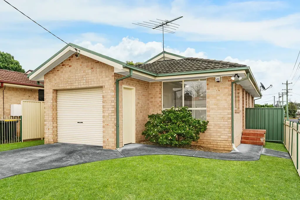 31B Surrey Street, Minto, NSW 2566