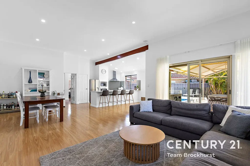 8 Durness Place, Canning Vale, WA 6155