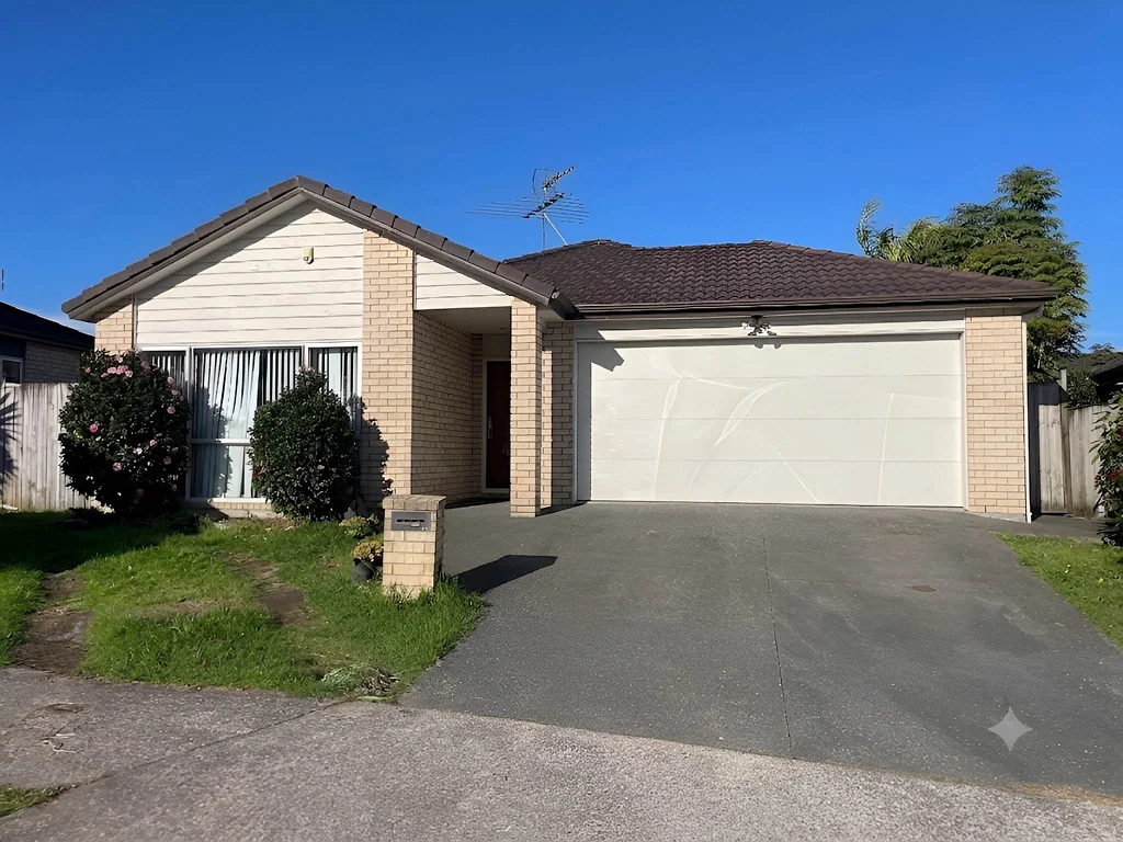 Single Level 4 bedroom home in Flat Bush