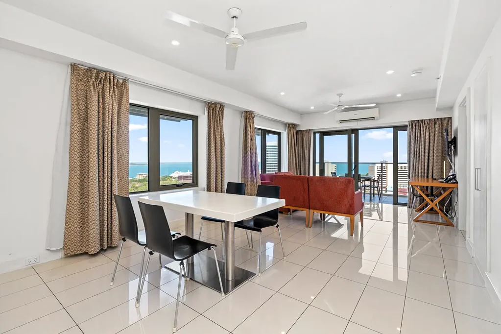 Darwin City 2 Slaapkamer Set-and-forget investment in marvellous CBD setting