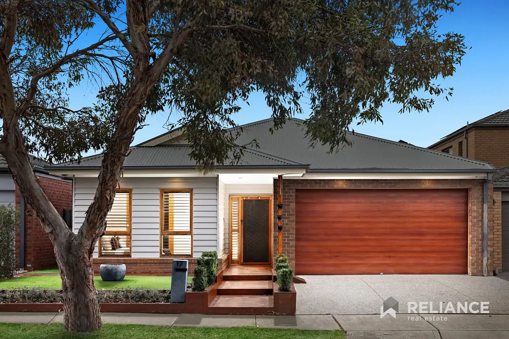 17 Cloverdale Road, Tarneit, VIC 3029