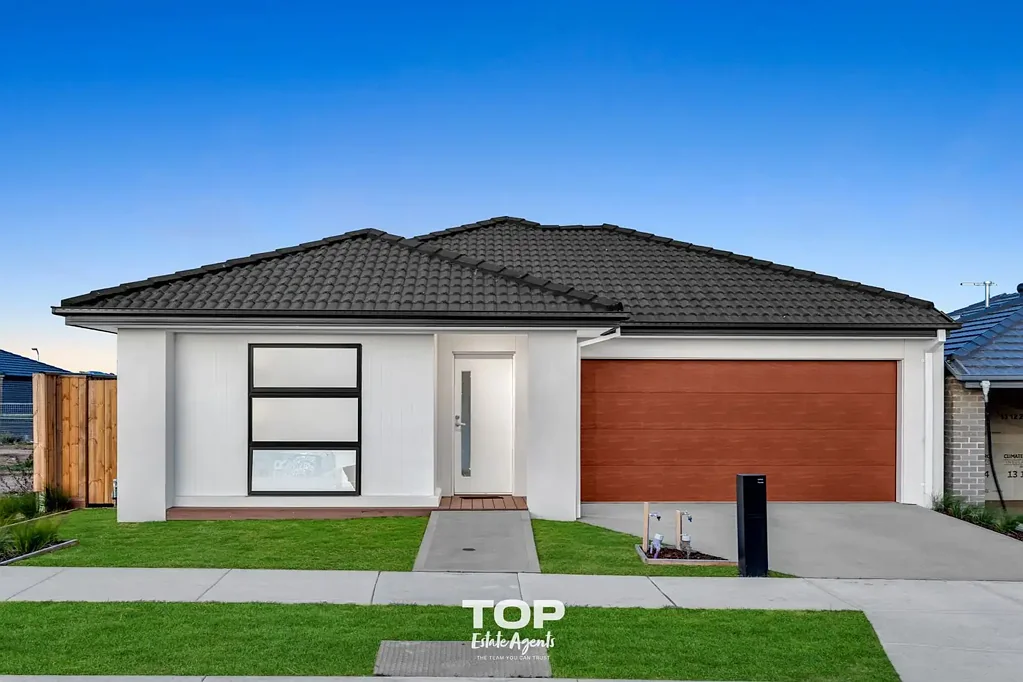 Clyde North 5房  Stylish and Spacious Family Living in a Modern Setting