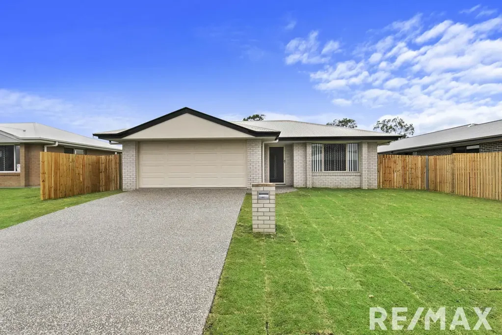 4 Bedroom home with Spacious Outdoor Area