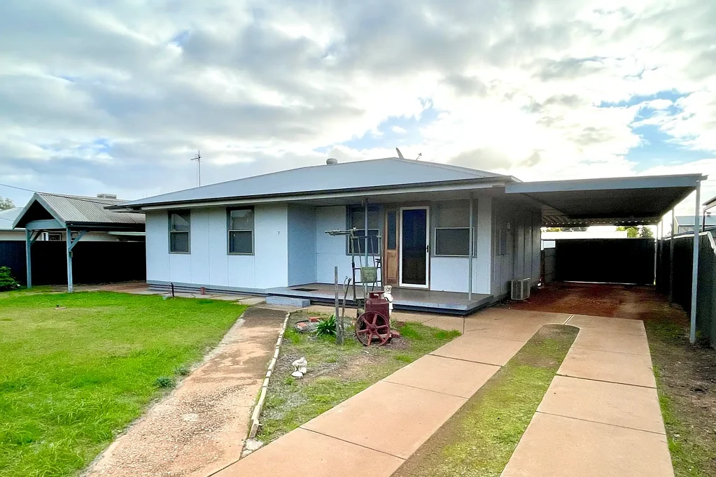 7 Camplin Street, Wudinna, SA 5652