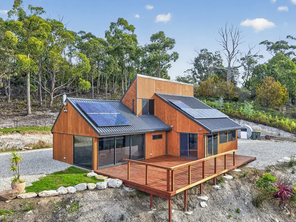24 Balleny Drive, Oyster Cove, TAS 7150