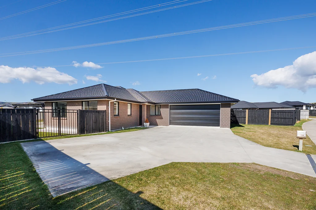 26 Sardinia Grove, Fitzherbert, Palmerston North, Manawatu-Wanganui