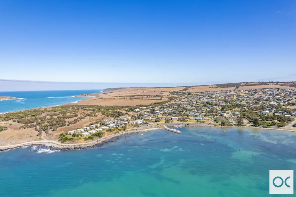 1 Thompson Court, Encounter Bay, SA 5211