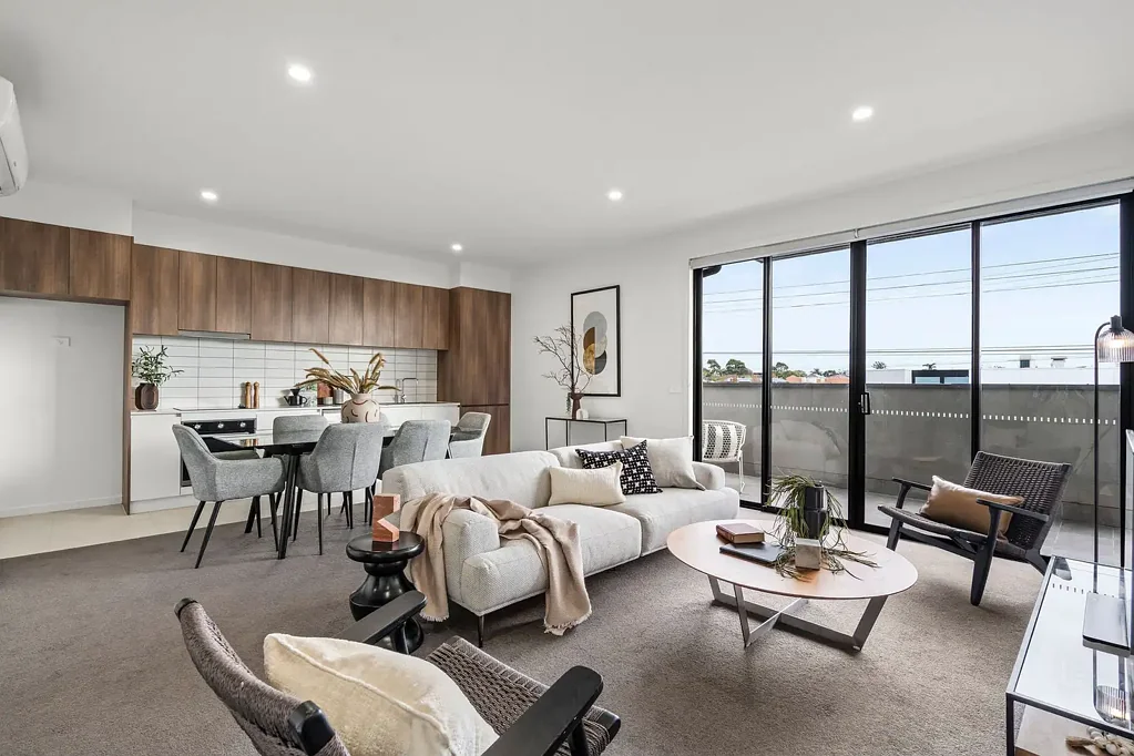 Footscray 2 Slaapkamer Big on Space, Easy Commutes