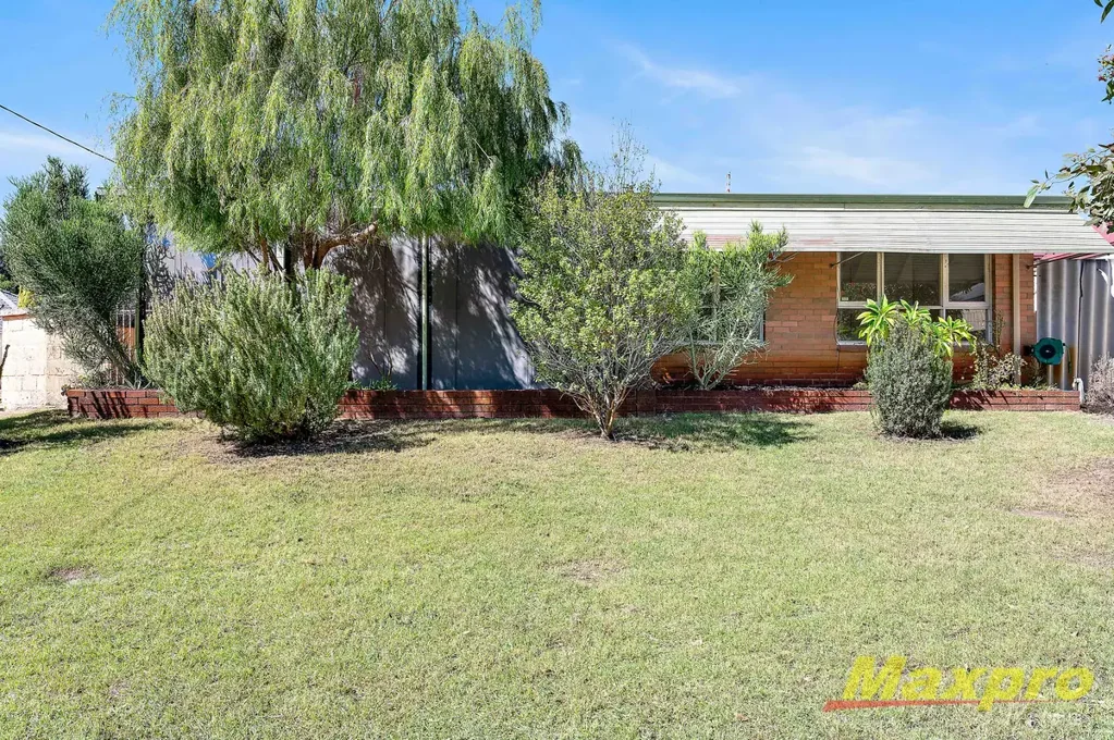 10A Clovelly Crescent, Lynwood, WA 6147