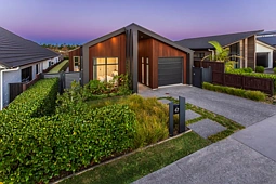 47 Maurice Kelly Road, Milldale