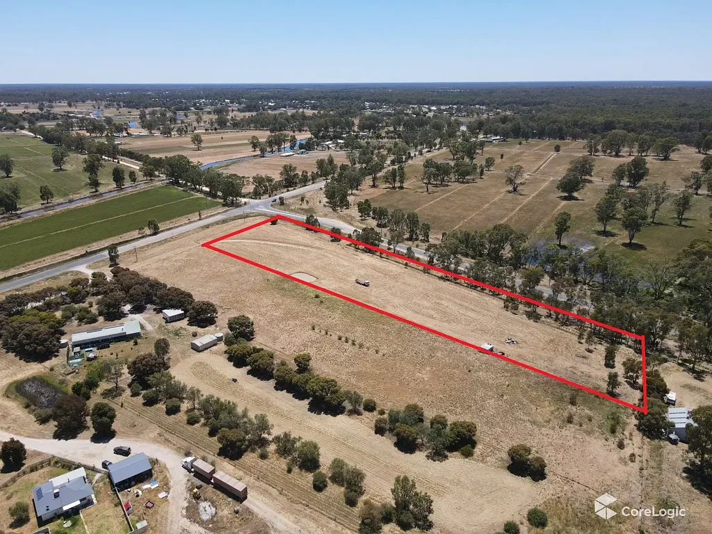 Koondrook Blank Canvas in a Top Spot!