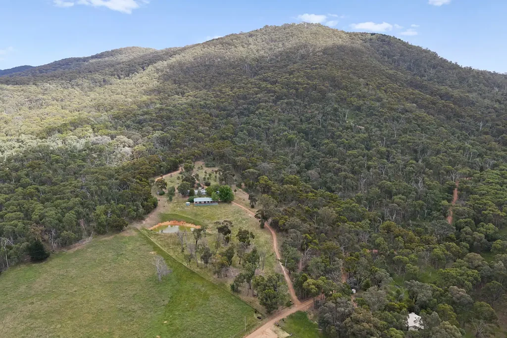 837 North Creek Road, Ancona, VIC 3715