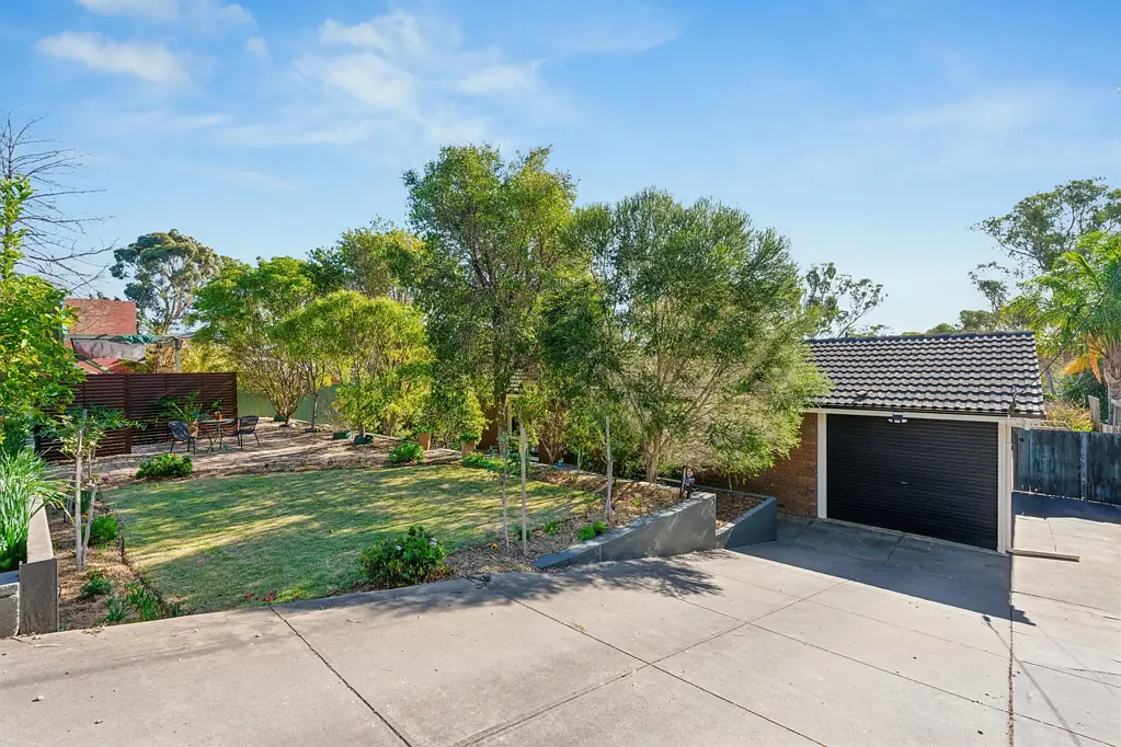 97 Black Road, Flagstaff Hill, SA 5159
