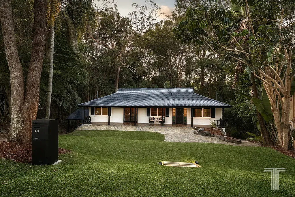 Upper Mount Gravatt 5Zimmer A World of Its Own - Secluded Sanctuary Surrounded by Nature