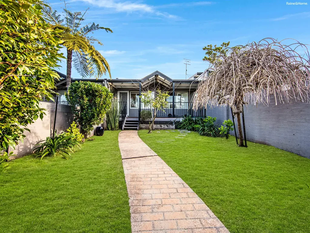 2/16-18 Peter Crescent, Batehaven, NSW 2536