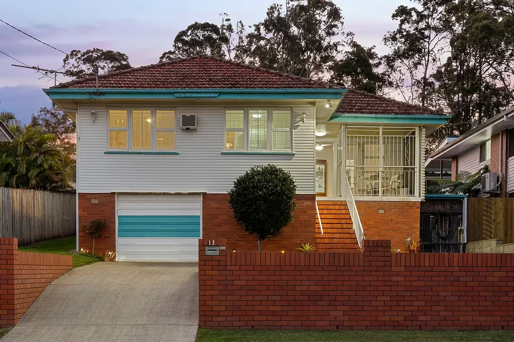 13 Mitchell Street, Arana Hills, QLD 4054
