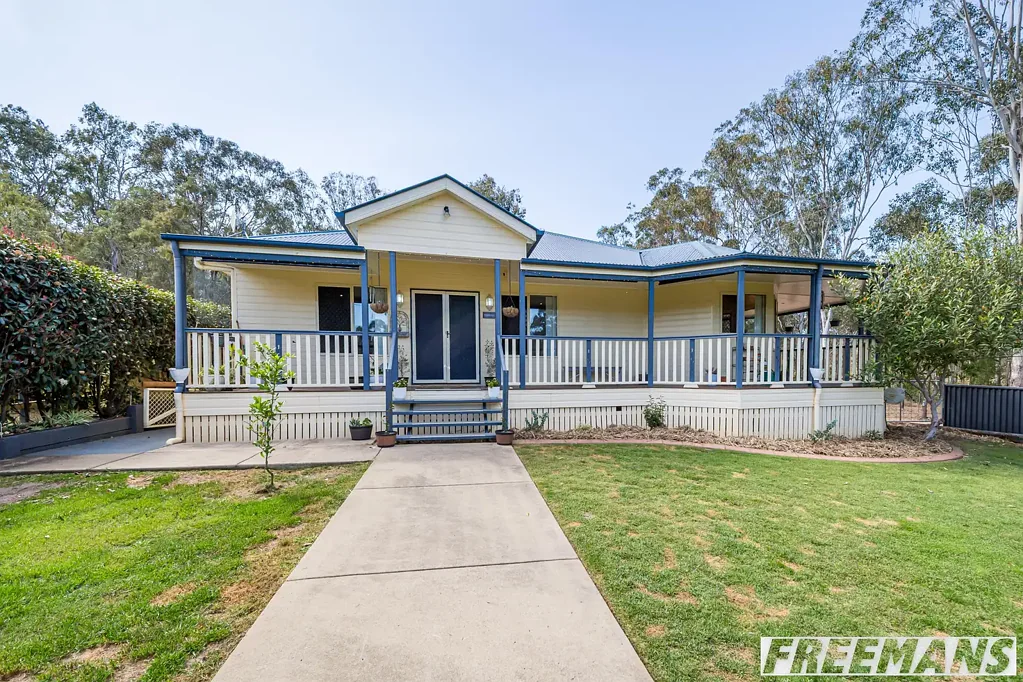 Nanango 5Zimmer Spacious Family Living with an Entertainer's Dream Deck