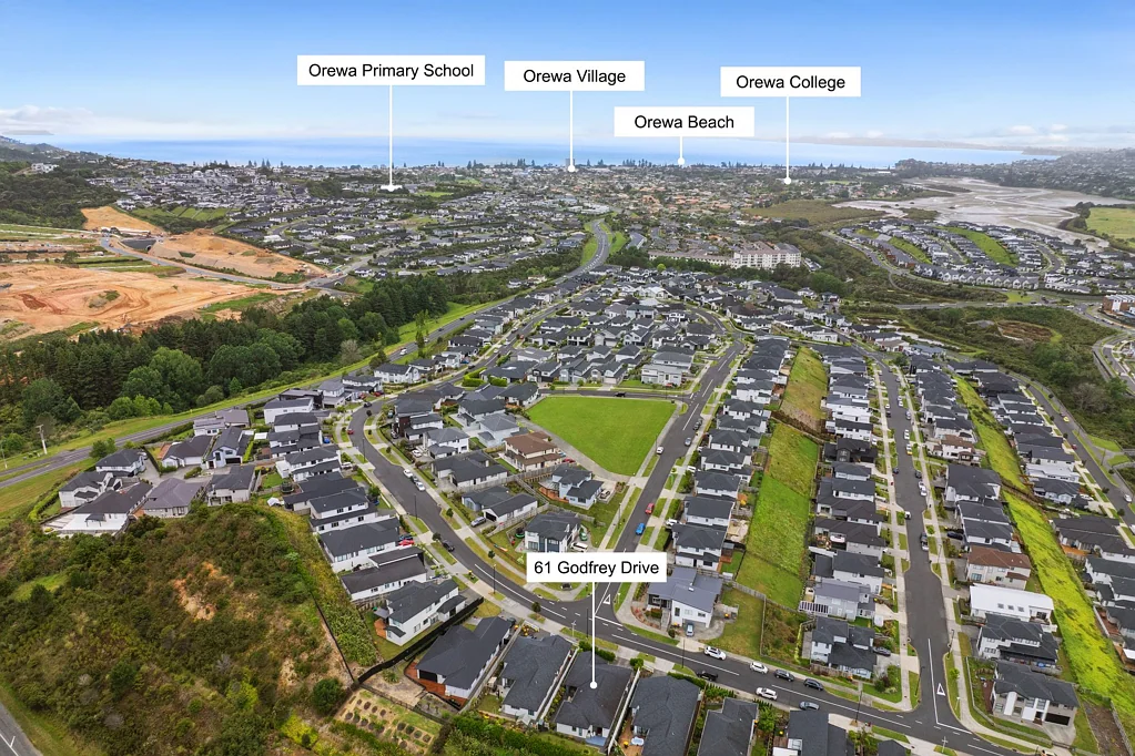 Orewa 4房  5 YEAR OLD HOME AND GRANNY FLAT, PRESENT OFFERS!