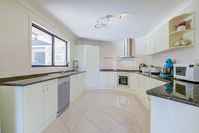 26 Bimberi Row, Pacific Pines, QLD 4211, 4 slaapkamers, 2 badkamers, House