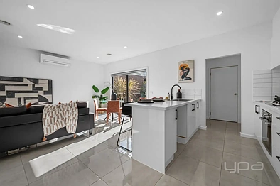 10 Shackell Street, Weir Views, VIC 3338, 3 slaapkamers, 2 badkamers, House