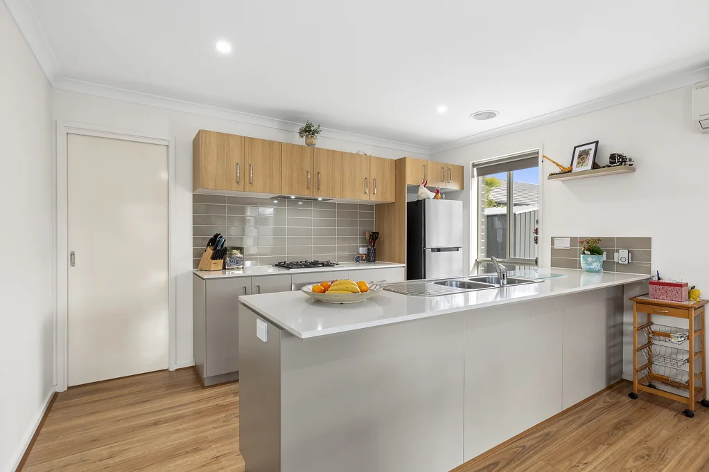 6 Lismore Street, Armstrong Creek, VIC 3217
