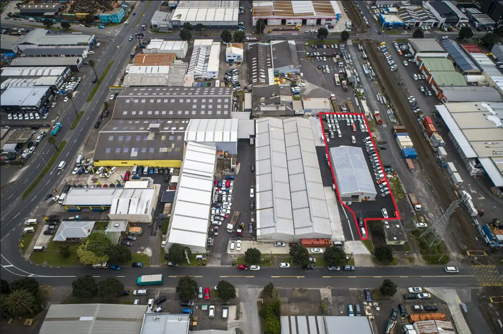 Onehunga Easy Access Warehouse w/ Yard, Onehunga - 510sqm