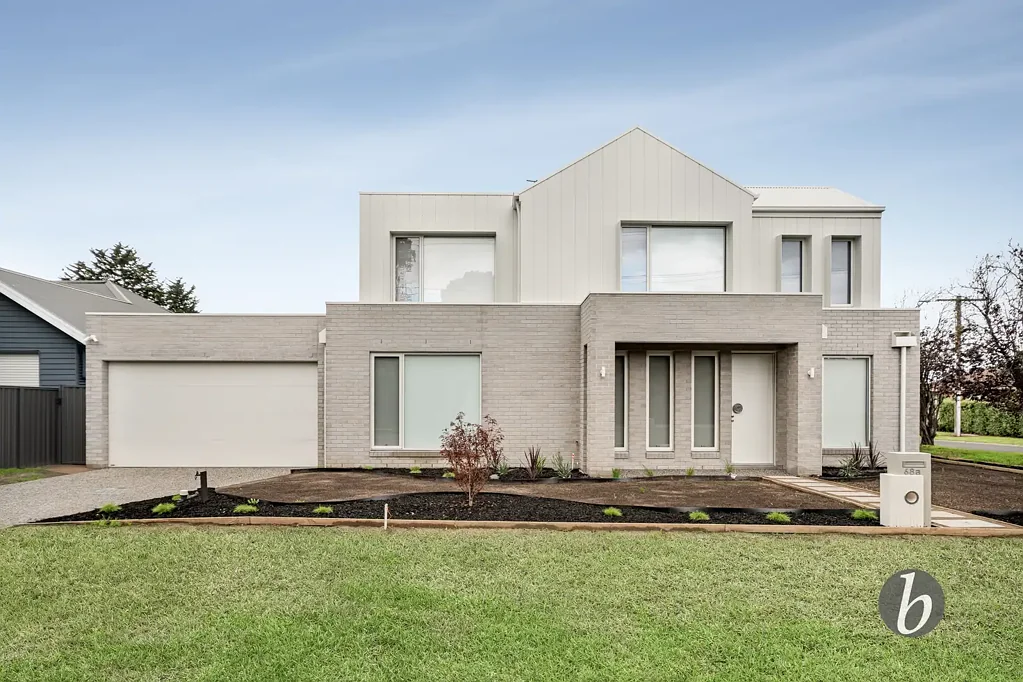 Coastal Living in Dromana