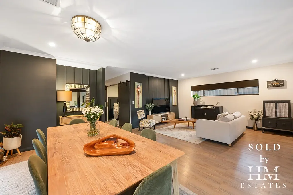 48 Berckelman Circuit, South Guildford, WA 6055