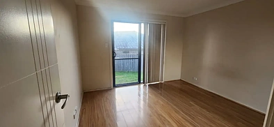 25a Feathertop Avenue, Minto, NSW 2566, 2 slaapkamers, 1 badkamers, House