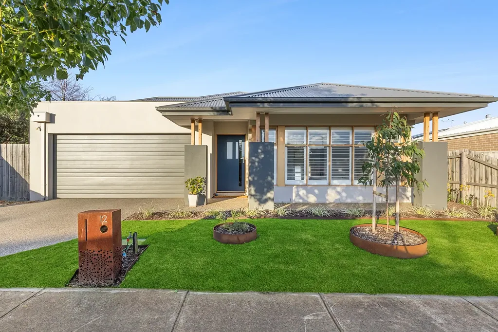 Ocean Grove 4房  Family Home of Exceptional Space and Style