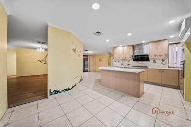 55 Findlay Road, Leeming, WA 6149, 4 Bedrooms, 2 Bathrooms, House