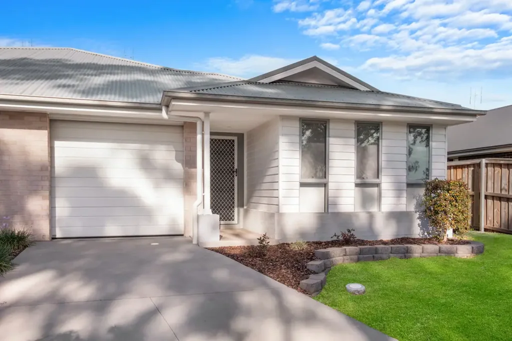 Lochinvar 3 Bedroom Attention Investors and First home buyers