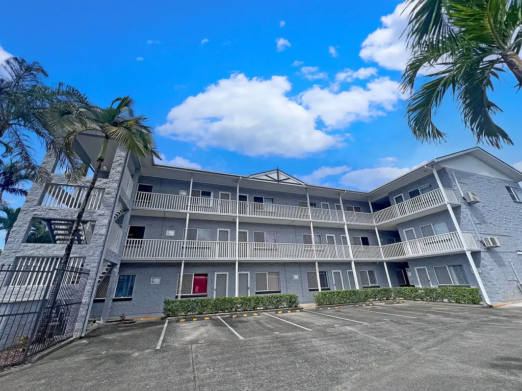 Manunda 1部屋 Perfectly Positioned Unit in the Heart of Manunda