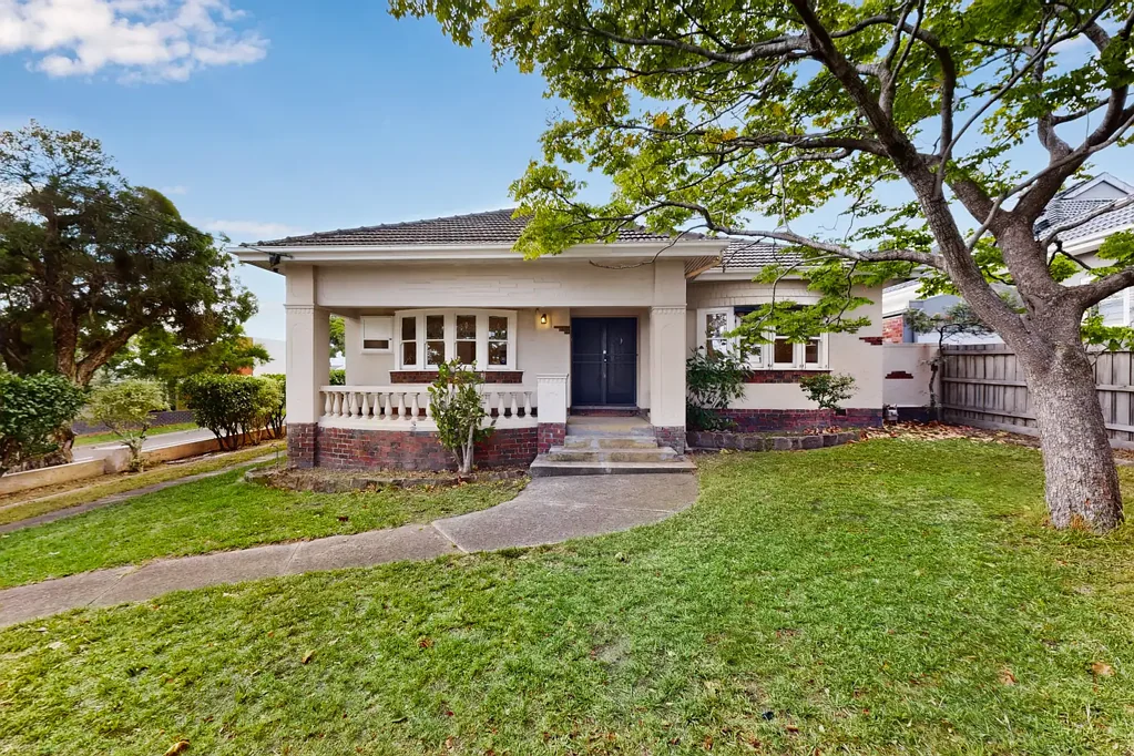 Period beauty in the heart of Oakleigh