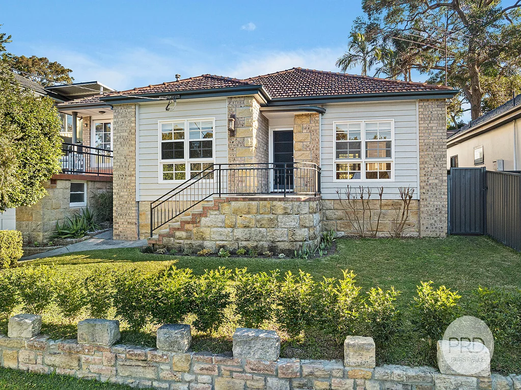 Blakehurst 4房 经典风格与现代家庭魅力 Classic Style With Modern-Day Family Appeal