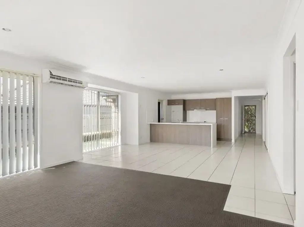 Modern Family Home | Spacious Living | Spacious 4-Bedroom Family| Convenient Location