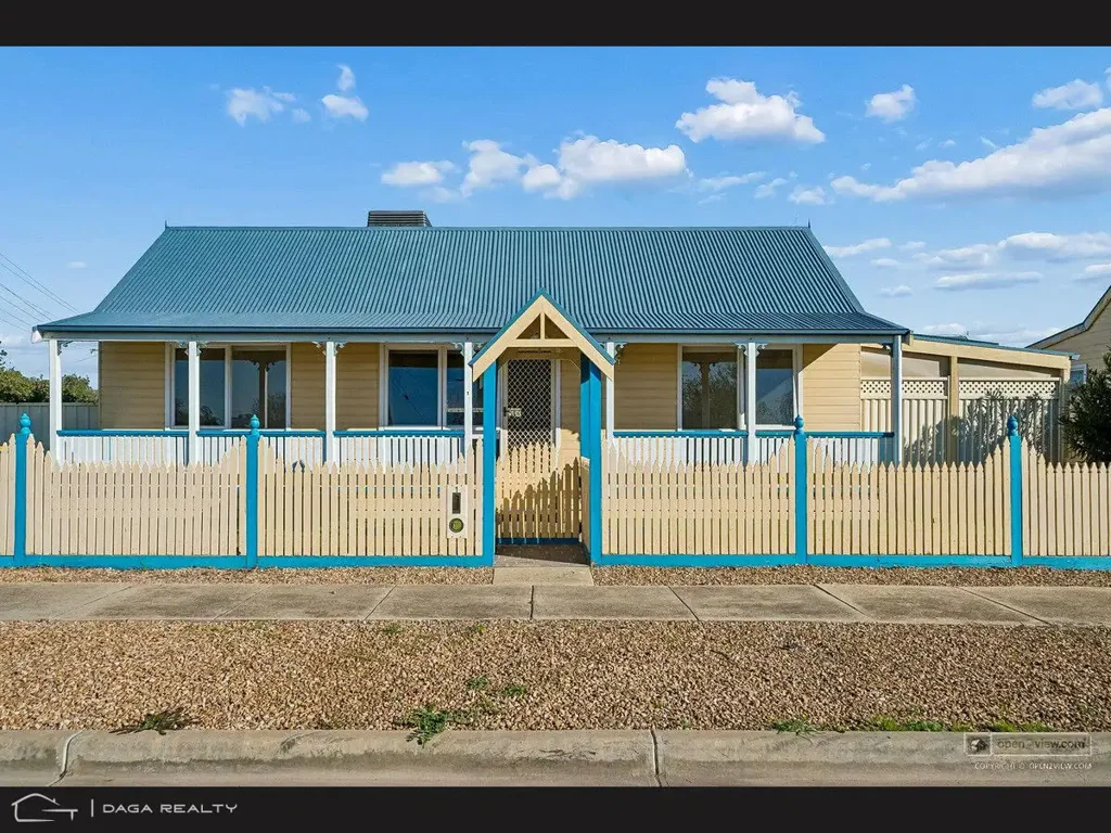 Yarrawonga 3房  Charming Unit in the Heart of Yarrawonga – Ideal Investment or Lifestyle Opportunity
