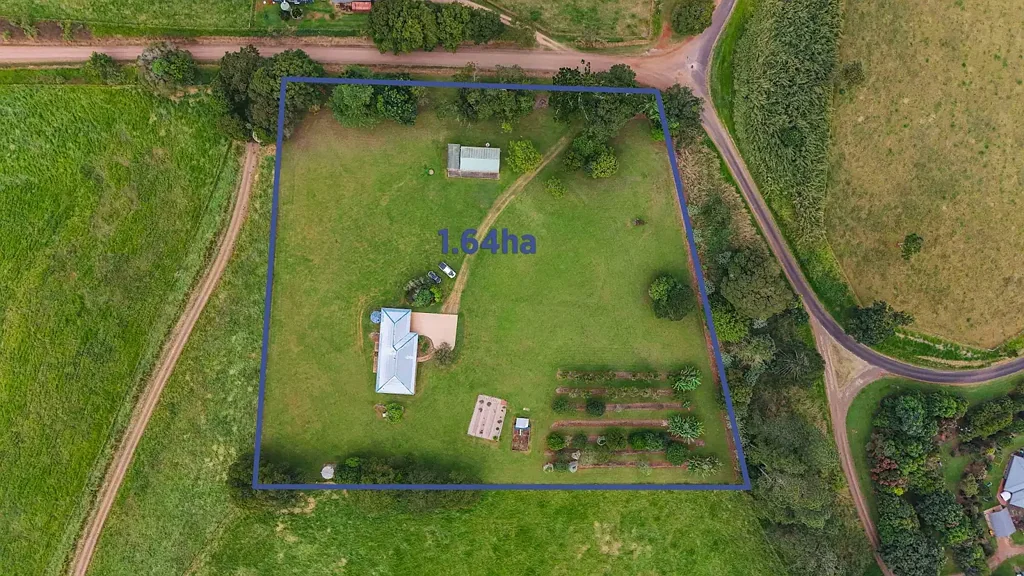 211 Gadgarra Road, Lake Barrine, QLD 4884