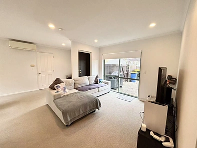 Professional Family Home for Lease in Westgate, Auckland