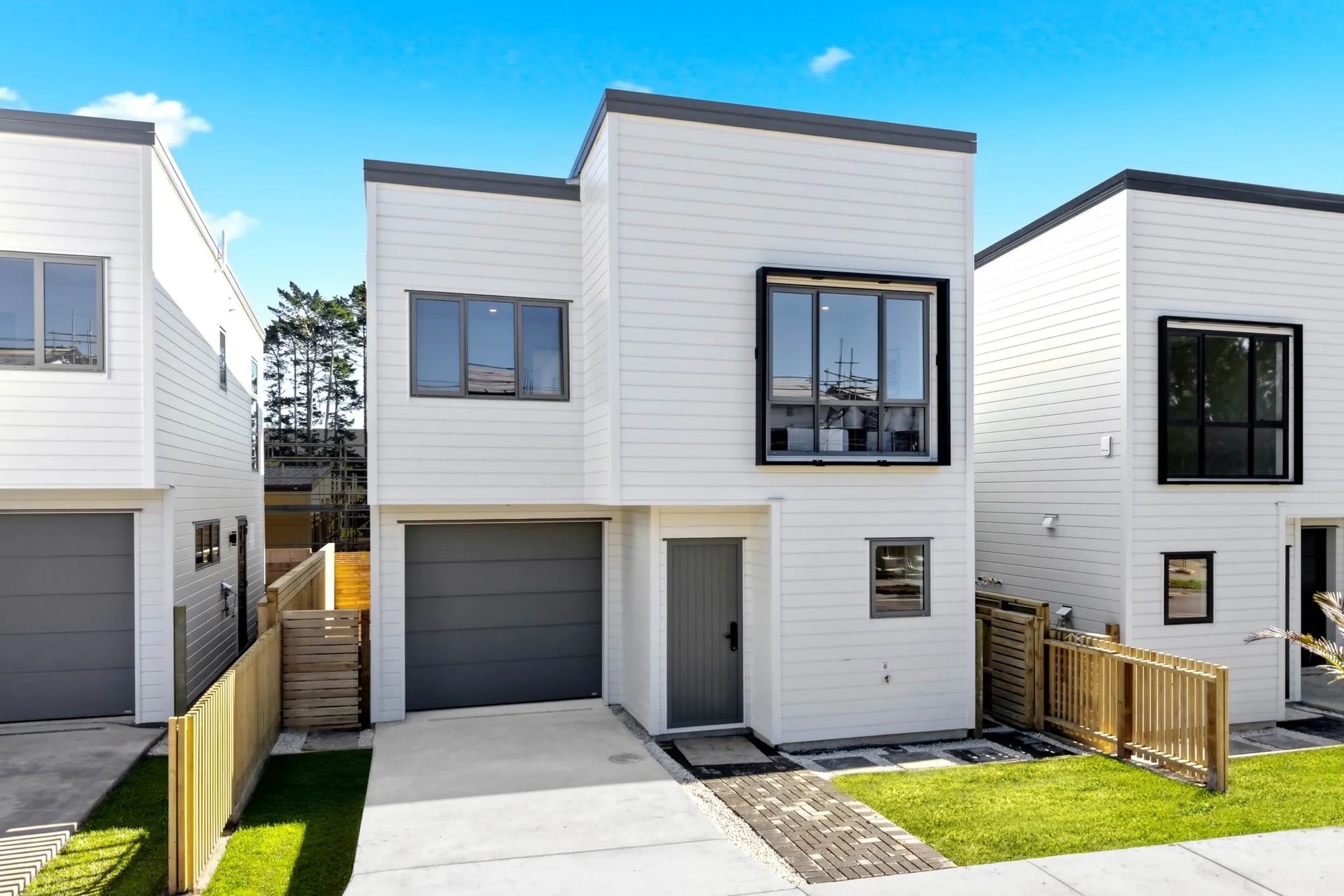 Westgate 4 Bedroom Brand-New Standalone Family Living