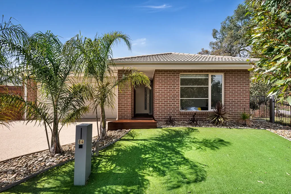 4 bedroom Family Home