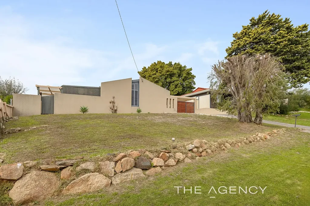 283 Camberwarra Drive, Craigie, WA 6025