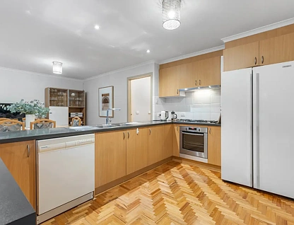 11 Argyle Close, Hughesdale, VIC 3166, 5 ਕਮਰੇ, 2 ਬਾਥਰੂਮ, House