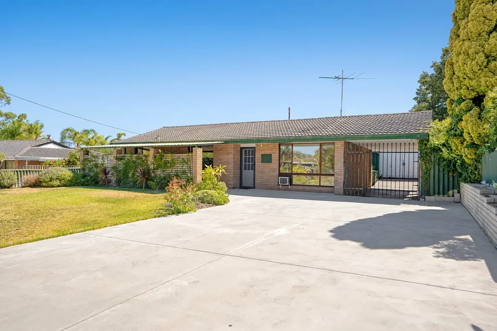 7 Eddystone Avenue, Craigie, WA 6025