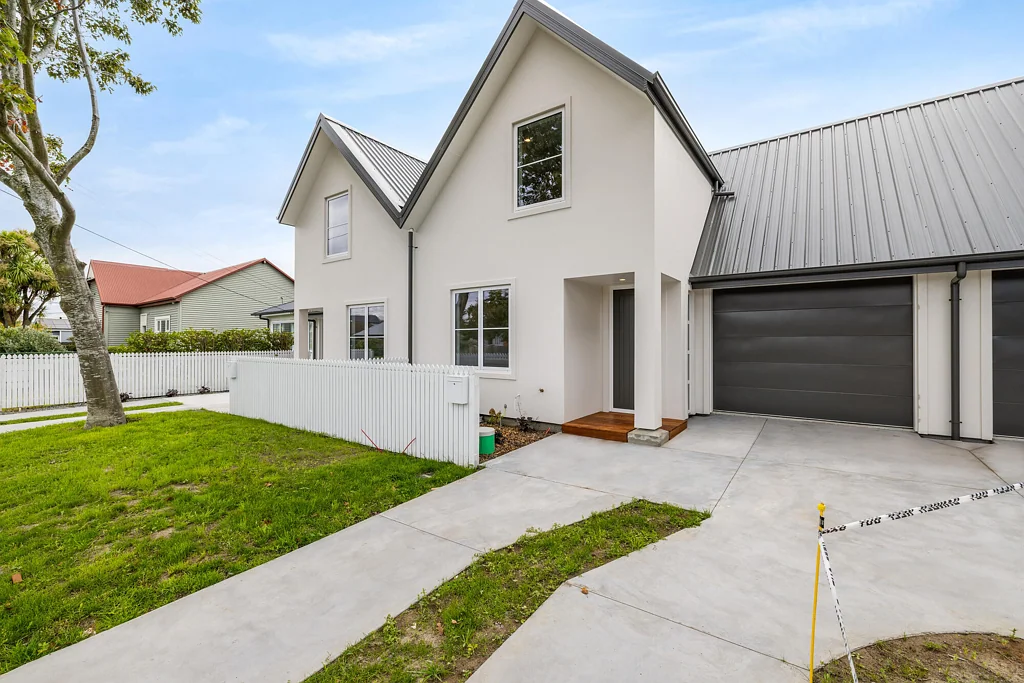 Waltham 3房  3 Bedrooms, 2 up 1 down
